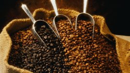 download-a-bag-of-coffee-beans-wallpaper.jpg