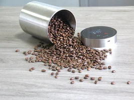 The best choice for storage coffee beans - Vacuum coffee canister 10% on amazon