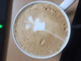 AEROLATTE Latte art Problem (with picture!)