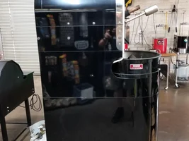 SOLD: Pristine 2004 Diedrich IR-3 floor standing (Black Beauty)