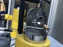 What type of roaster is this? There is no logo or brand name anywhere on the roaster.
