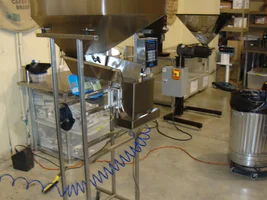 Logical Machines S 4 Weigh and Fill machine For SALE! S4