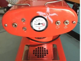 Wanted: Francis Francis (Illy) X1 Iperespresso (capsule) machine - only the old brass boiler version