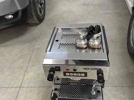I found a listing for a good condition Bezzera Prof'express with 2 portafilters, how much should i pay for it