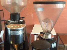 FOR SALE: 2 Group Linea la Marzocco Espresso Maker & Mazzer grinder