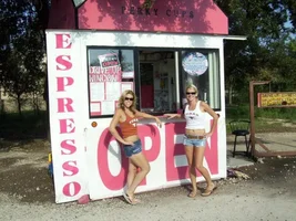 F/s 2003 mountain mudd espresso kiosk. Need to sell asap