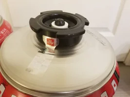 FOR SALE: Illy 6.61 lb MED. ROAST 3kg Whole Bean Espresso 6.6 pounds Foodservice Tins
