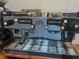 La Marzocco Linea AV - 2 group - top condition