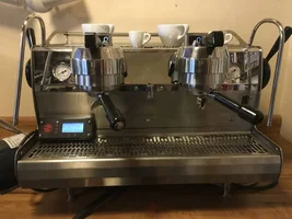 FOR SALE: 2012 2 Group Synesso Cyncra espresso machine