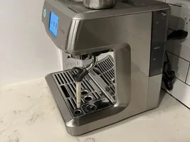 For sale: Breville Barista Touch Espresso Machine, Great Condition