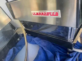 La Marzocco Linea 2EE Pristine Condition (<2000 shot pulls)
