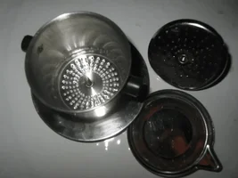 Does anybody know what this espresso maker is?