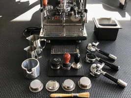 For sale: ECM Synchronika Dual Boiler Espresso Machine