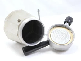 ID this percolating espresso maker?