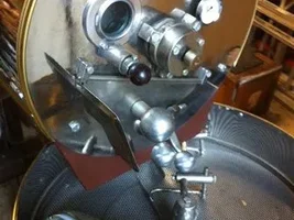 Help identifying roaster brand (photos included)