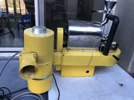 What type of roaster is this? There is no logo or brand name anywhere on the roaster.