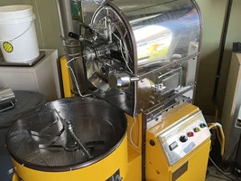 SOLD 2006 Ambex YM5