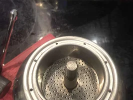 Help on identifying and operation of used steamer + moka pot